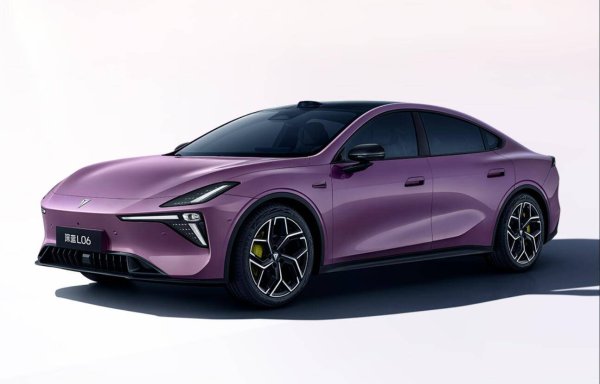 鼎牛网 2025年车市年末冲刺开启！深蓝L06等5款轿车新品来袭，亮点抢先看